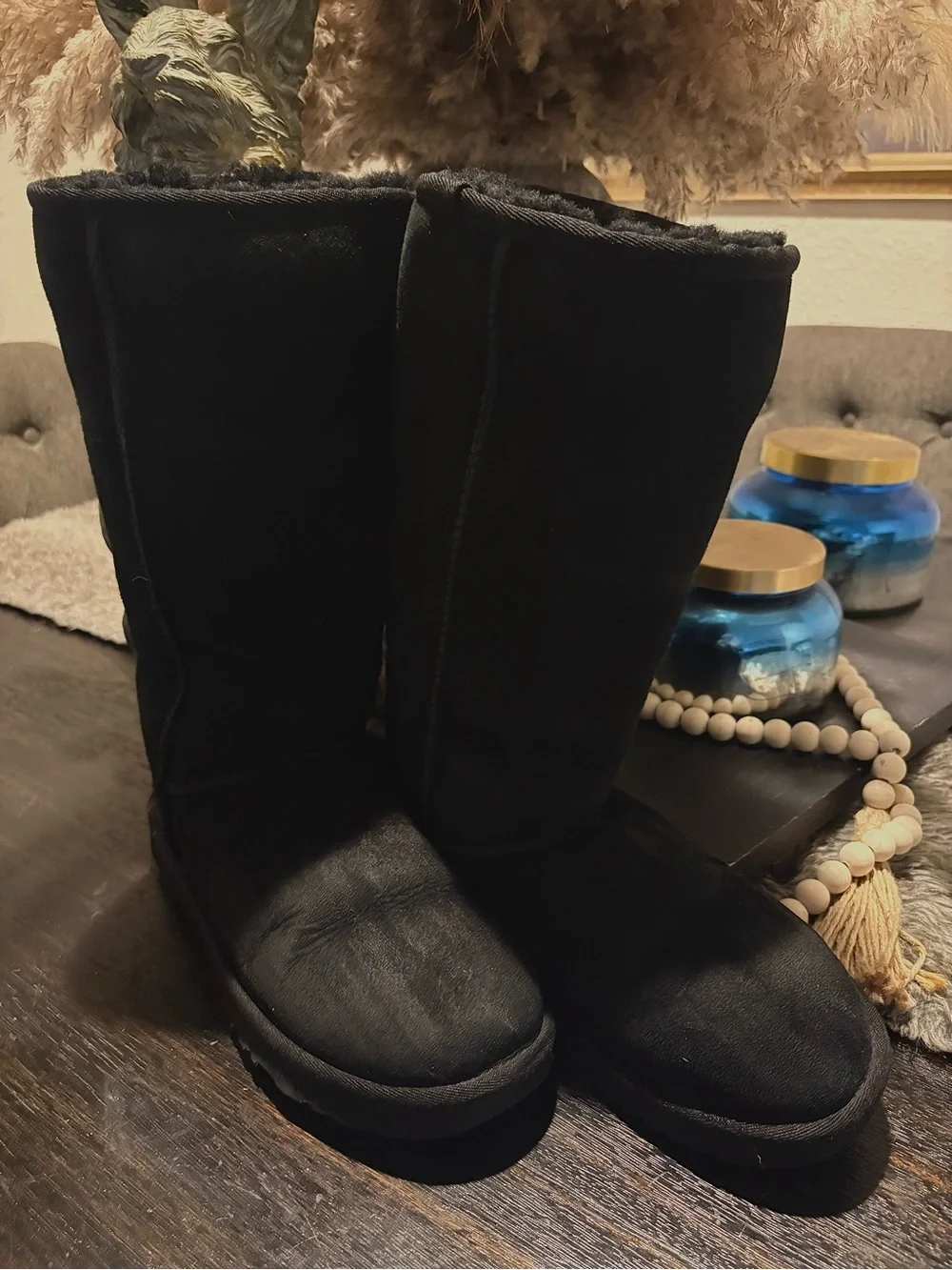 UGG CLASSIC TALL shearling boots